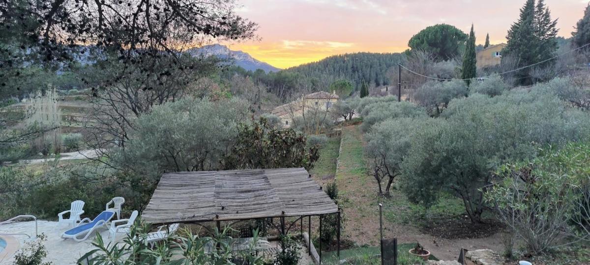 Villa Cigalons En Pleine Pinede Avec Piscine Chauffee De Mai A Septembre Auriol Εξωτερικό φωτογραφία