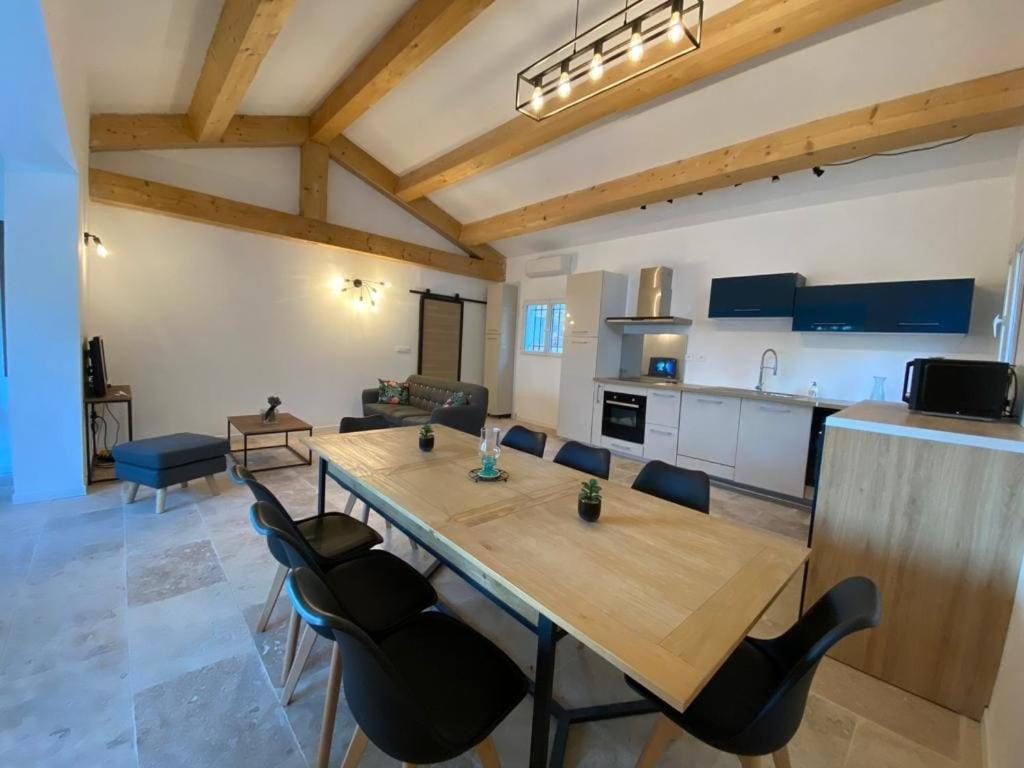 Villa Cigalons En Pleine Pinede Avec Piscine Chauffee De Mai A Septembre Auriol Εξωτερικό φωτογραφία